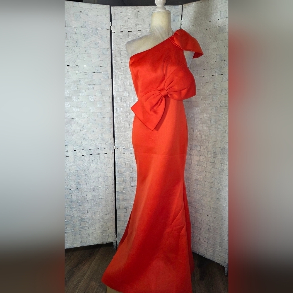 NWOT RED BALL GOWN